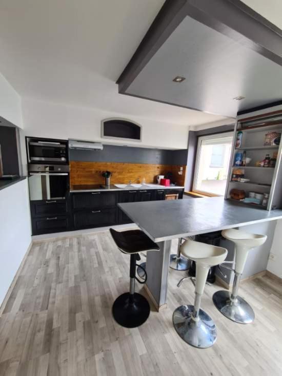 Appartement De La Cour Des Rois En Centre Ville Verdun-sur-Meuse Eksteriør billede